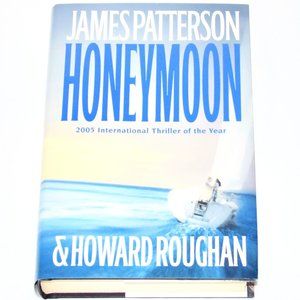 Honeymoon by James Patterson Large Print Edition Hardcover Book